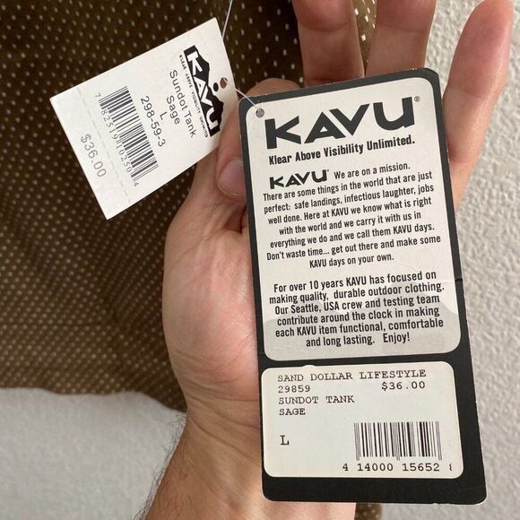 KAVU Sand Dollar Lifestyle Sundot Tank Top in Sage Size Large NWT Outdoor Casual - Picture 2 of 3